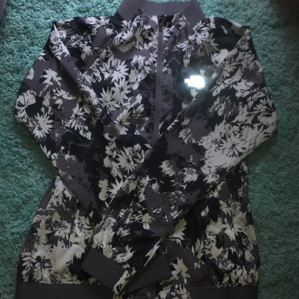 RARE NORTHFACE JACKET